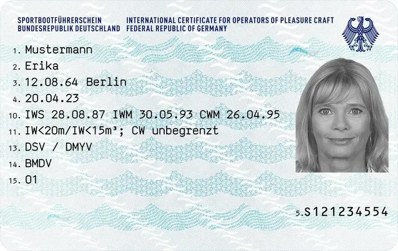 Modelo oficial del anverso del permiso de navegación alemán