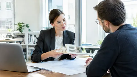 ¿Qué diferencia hay entre la responsabilidad civil profesional y la general?