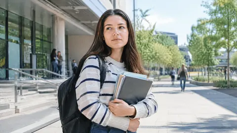 ¿Merece la pena un seguro de invalidez para estudiantes?