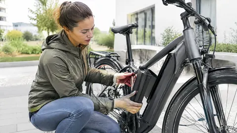 ¿El seguro de bicicleta eléctrica cubre la batería?