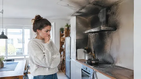¿Paga el seguro de hogar si no había detector de humo?