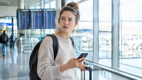 ¿Cuál es la diferencia entre el seguro de anulación y el de interrupción de viaje?