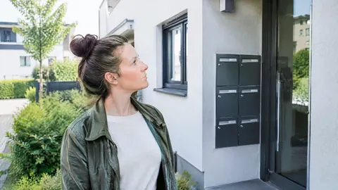 ¿Cómo cancelo el seguro de continente de mi vivienda?