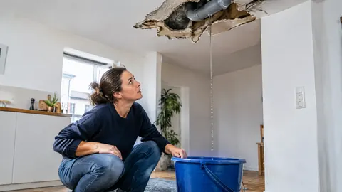¿Cubre el seguro de hogar los daños por agua en el continente?